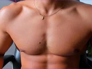 Derry_adams from Flirt4Free