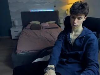 edvard_blare from Flirt4Free is Freechat