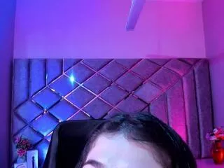 Eiimy_wiilliis from Flirt4Free