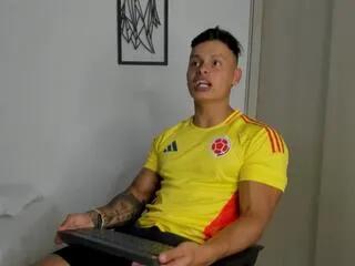 elijah_brooks from Flirt4Free is Freechat