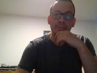 Elver_gatiesa from Flirt4Free