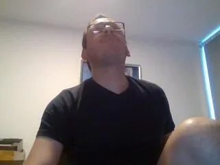 Elver_gatiesa from Flirt4Free