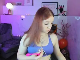 Elwyna_cornett from Flirt4Free