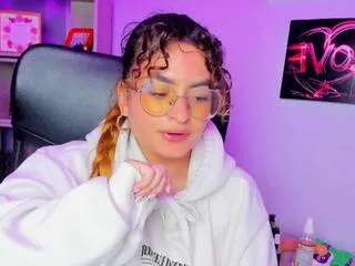 emili_rouse from Flirt4Free is Freechat