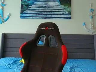 emilio_reynolds from Flirt4Free is Freechat