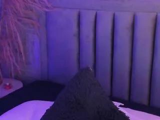 emma_blossom from Flirt4Free is Freechat