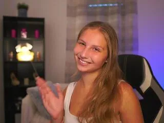 Emmie_lane from Flirt4Free