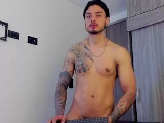 Ethan_lavi from Flirt4Free