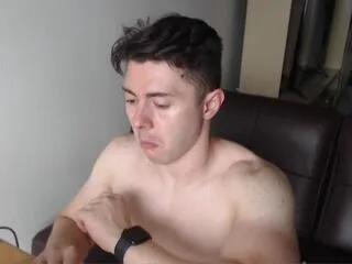 everett_boss from Flirt4Free is Freechat