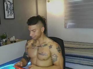 fagu_lion from Flirt4Free is Freechat