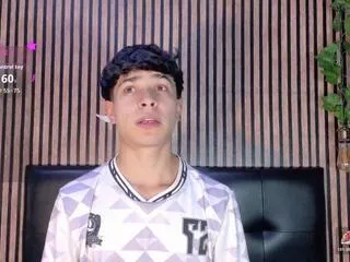 felipe_villareal from Flirt4Free is Freechat