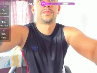 frank_ruiz from Flirt4Free is Freechat