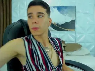 gabo_white from Flirt4Free is Freechat