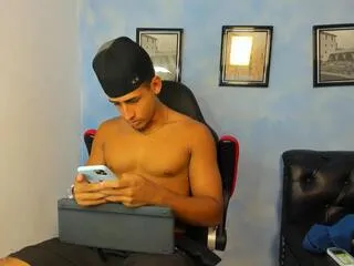 gael_vidal from Flirt4Free is Freechat