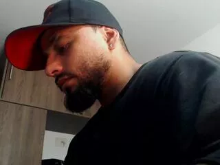 Gianni_vitale from Flirt4Free