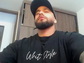 Gianni_vitale from Flirt4Free