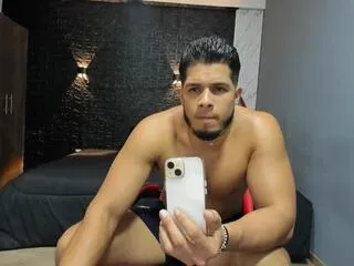 Grant_finton from Flirt4Free