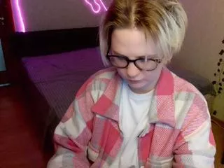 Gretta_stone from Flirt4Free