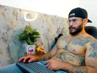 hanz_col from Flirt4Free is Freechat