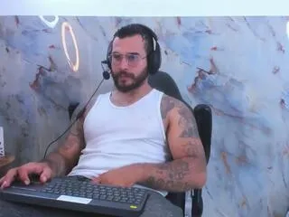 Hanz_col from Flirt4Free