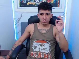 Harriet_man from Flirt4Free