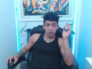 harriet_man from Flirt4Free is Freechat