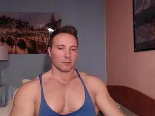 hunky_muscle from Flirt4Free is Freechat