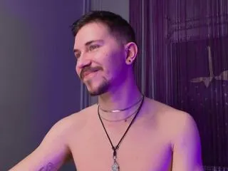 iskella_evans from Flirt4Free is Freechat