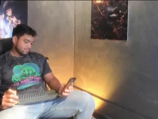 Jakob_ragnar from Flirt4Free