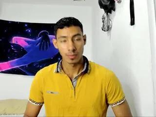 jhosep_hamilton from Flirt4Free is Freechat