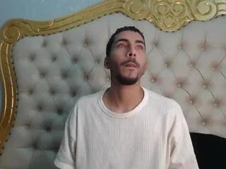 jhosua_collins from Flirt4Free is Freechat