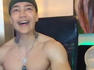 joe_jonass from Flirt4Free is Freechat