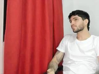 josh_kael from Flirt4Free is Freechat