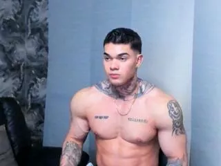 Justin_clark from Flirt4Free