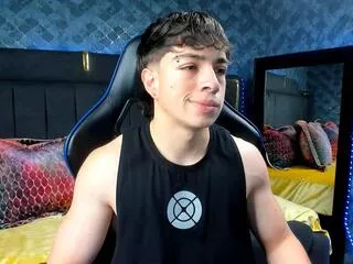 Justin_jonnes from Flirt4Free