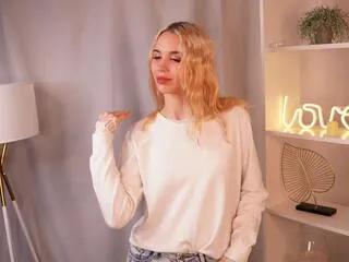kenya_tsuchiya from Flirt4Free is Freechat