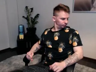 Landon_york from Flirt4Free