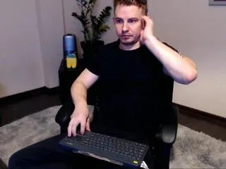 Landon_york from Flirt4Free