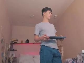 Larry_gothemy from Flirt4Free