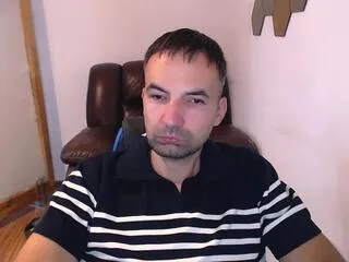 Leo_gianni from Flirt4Free