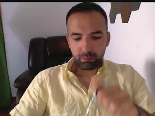 Leo_gianni from Flirt4Free