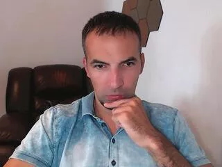 Leo_gianni from Flirt4Free