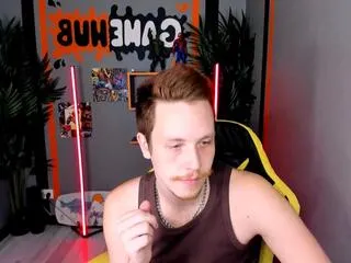 leo_mooree from Flirt4Free is Freechat