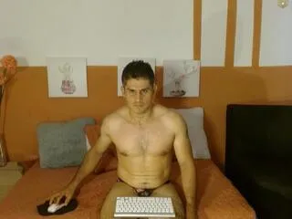 leo_strongrush from Flirt4Free is Freechat