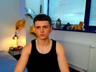 leon_angelov from Flirt4Free is Freechat