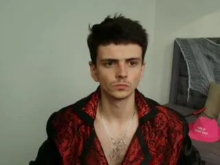 leon_angelov from Flirt4Free is Freechat