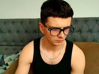 leon_angelov from Flirt4Free is Freechat