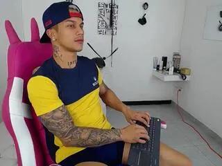 leonard_price from Flirt4Free is Freechat