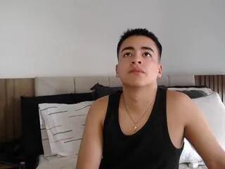 liam_kiss from Flirt4Free is Freechat