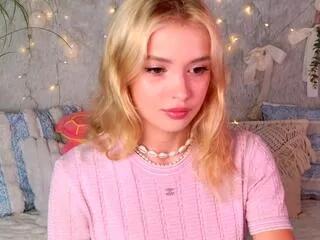 Lily_rooney from Flirt4Free